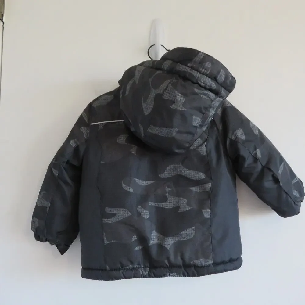 Oshkosh B'gosh Kids Sz 2T Black Gray Camo Puffer Jacket Outerwear Coat
